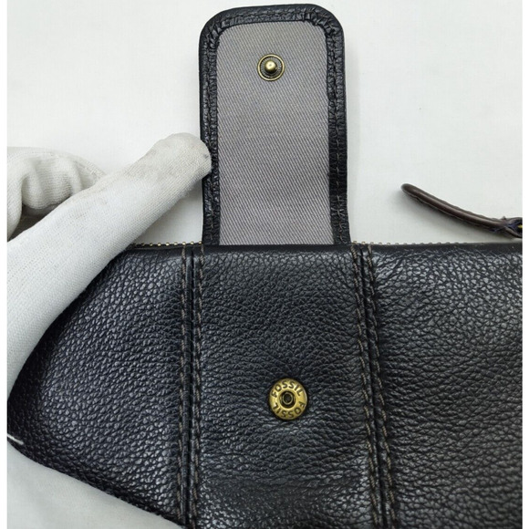 Fossil Black Pebbled Leather Zipper Closure Credit Card ID Window Bifold Wallet - Picture 13 of 15